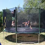 Nacinovic *